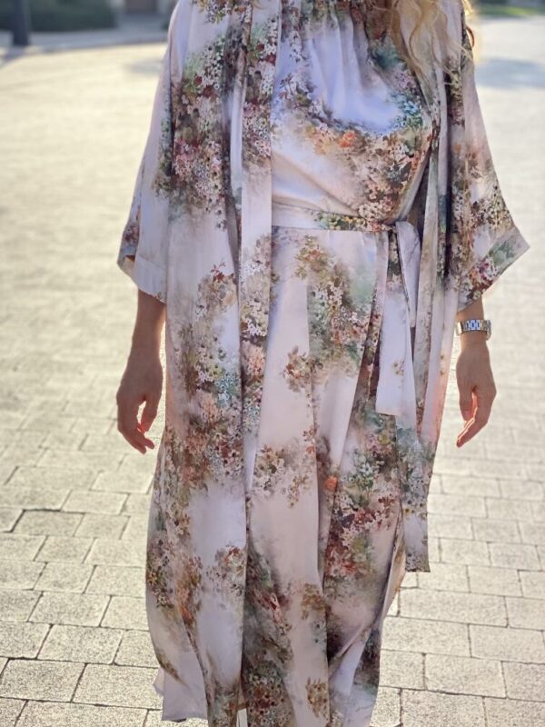 Flora Kimono