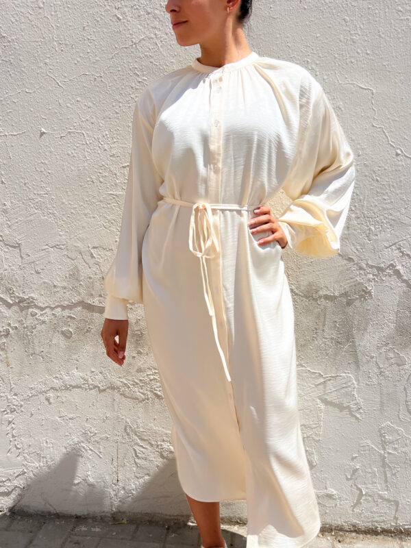 Helene Beige Kjole
