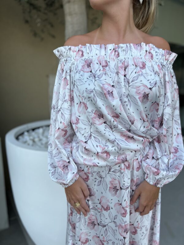The Elisabeth Soft Flower Bluse