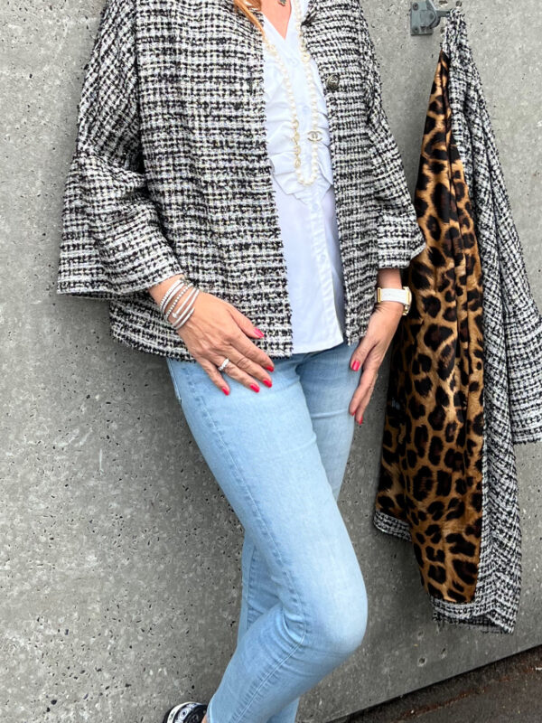 Alberte Jakke Black & White Kort