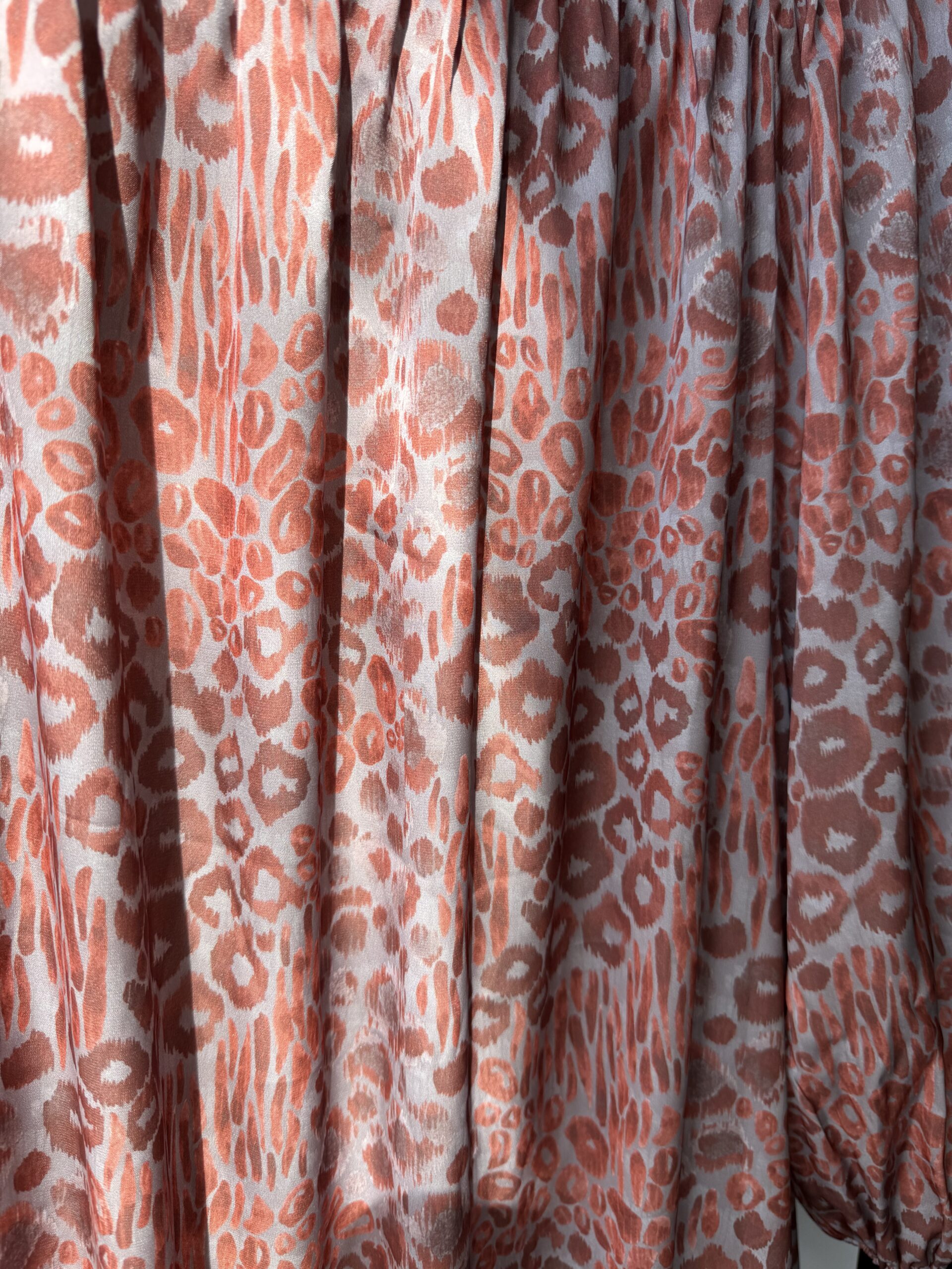 Elisabeth Golden Leo Kjole