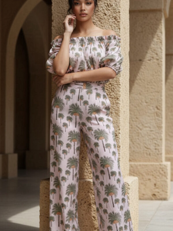 Elisabeth Bluse Nude Palm